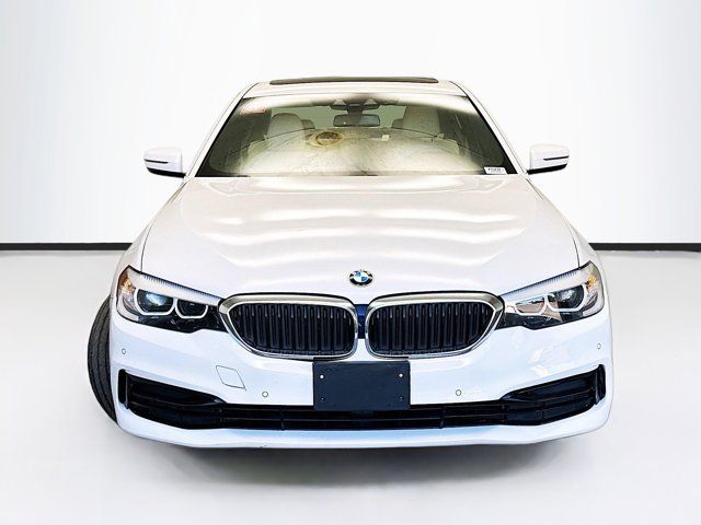 2019 BMW 5 Series 530i