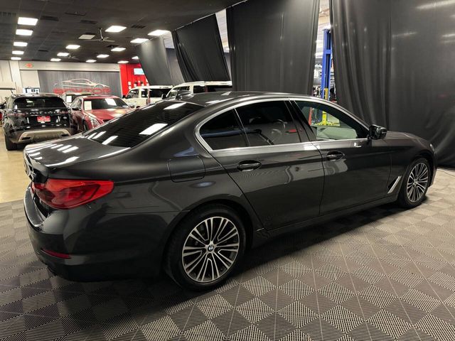 2019 BMW 5 Series 530i