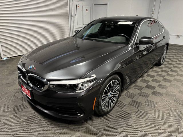 2019 BMW 5 Series 530i