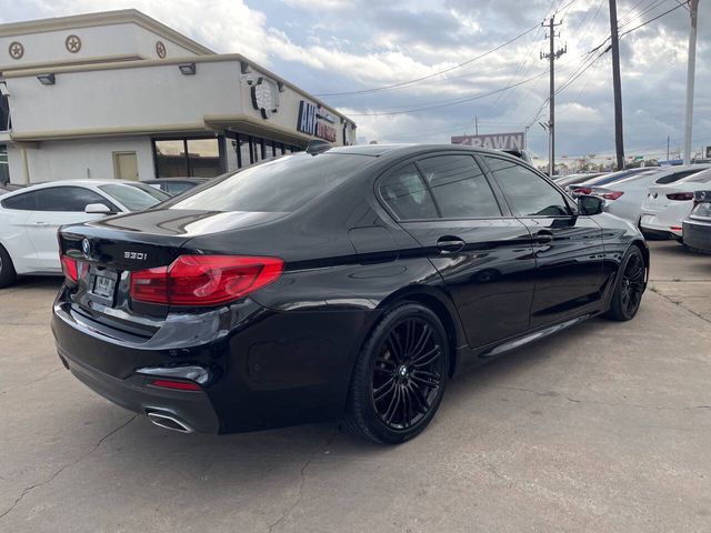 2019 BMW 5 Series 530i