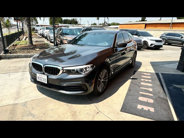 2019 BMW 5 Series 530i