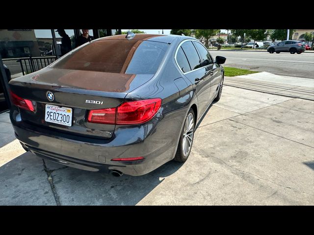 2019 BMW 5 Series 530i