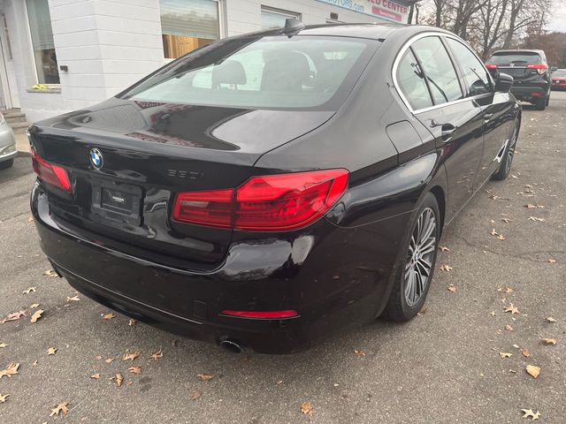 2019 BMW 5 Series 530i