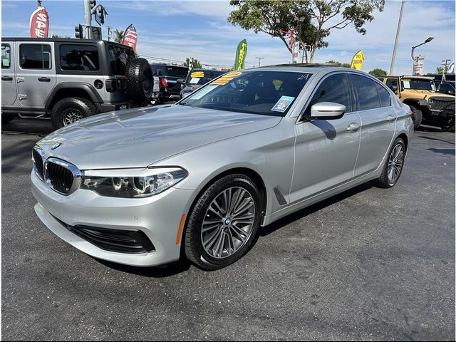 2019 BMW 5 Series 530i