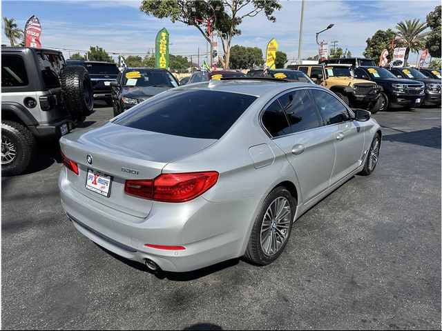 2019 BMW 5 Series 530i