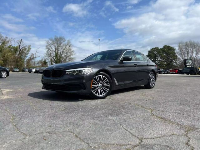 2019 BMW 5 Series 530i