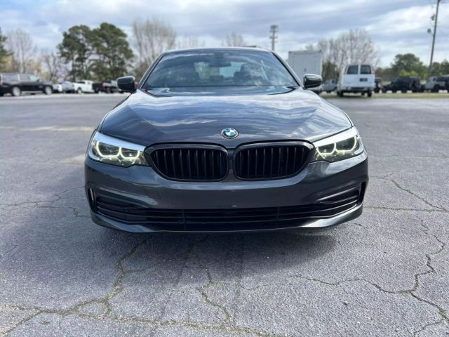 2019 BMW 5 Series 530i