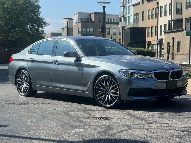 2019 BMW 5 Series 540i