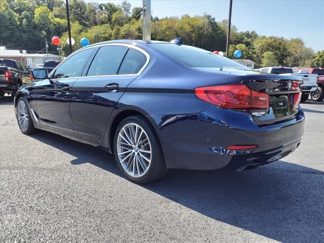 2019 BMW 5 Series 540i