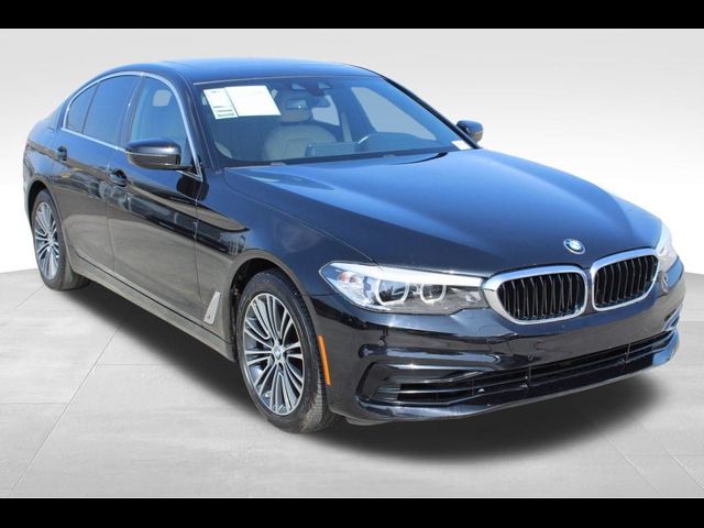 2019 BMW 5 Series 540i