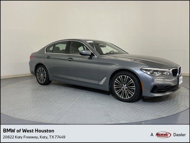 2019 BMW 5 Series 540i