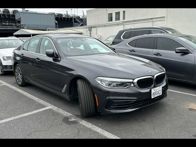 2019 BMW 5 Series 540i