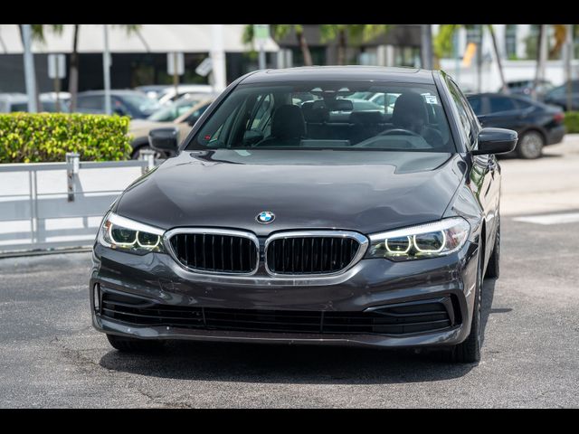 2019 BMW 5 Series 540i