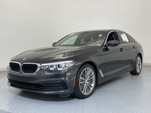 2019 BMW 5 Series 540i