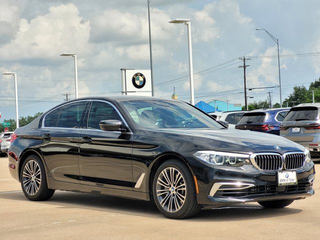 2019 BMW 5 Series 540i