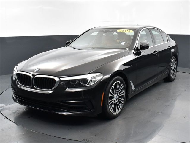 2019 BMW 5 Series 540i