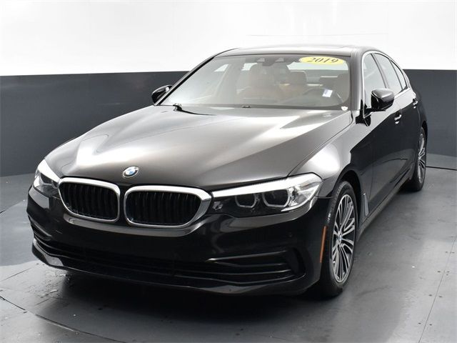 2019 BMW 5 Series 540i