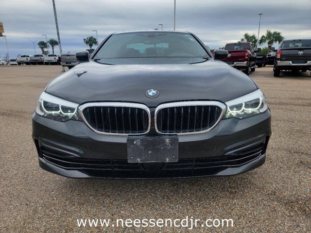 2019 BMW 5 Series 540i