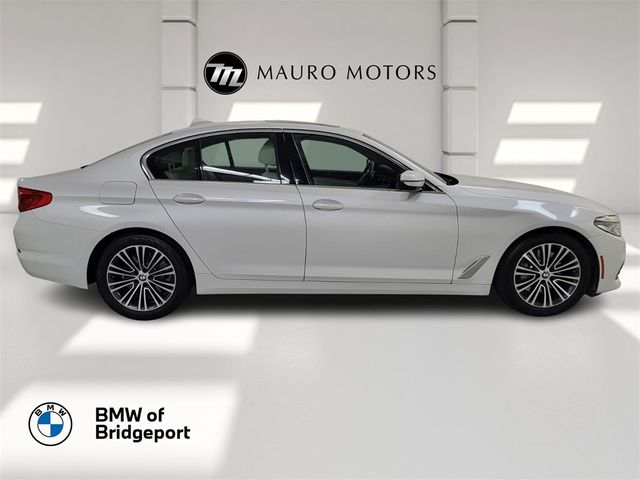 2019 BMW 5 Series 540i