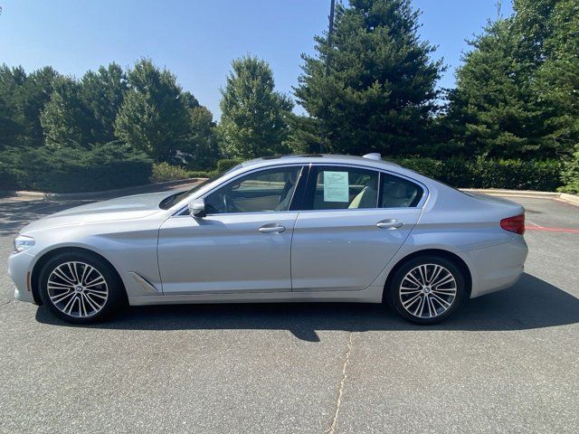 2019 BMW 5 Series 540i