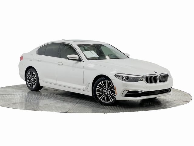 2019 BMW 5 Series 540i