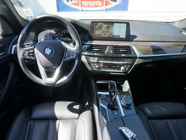 2019 BMW 5 Series 540i