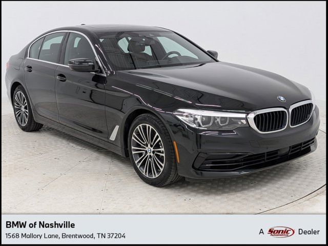 2019 BMW 5 Series 540i