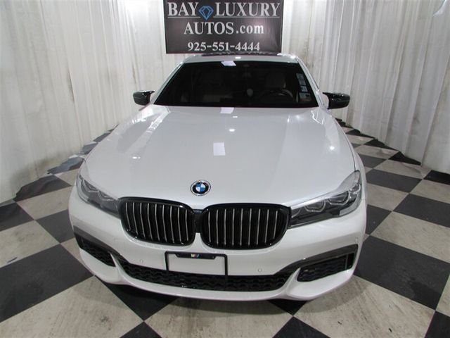 2019 BMW 7 Series 740i