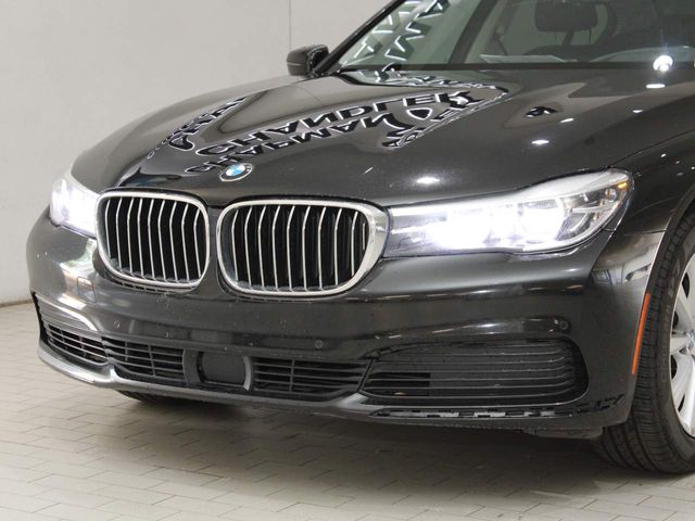 2019 BMW 7 Series 740i