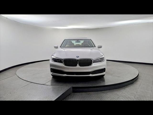 2019 BMW 7 Series 740i
