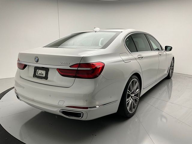 2019 BMW 7 Series 740i