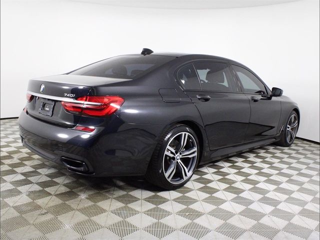 2019 BMW 7 Series 740i