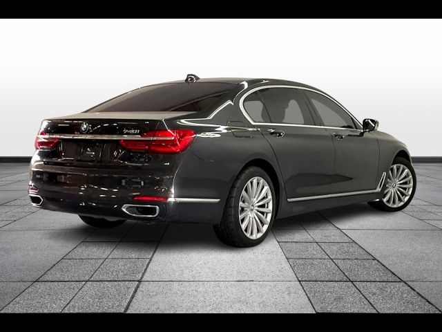 2019 BMW 7 Series 740i