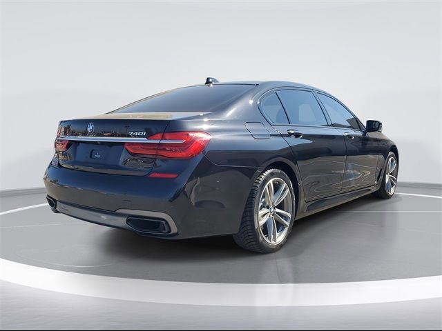 2019 BMW 7 Series 740i
