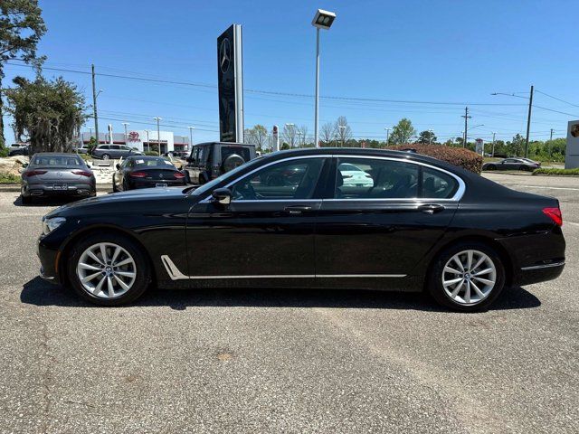 2019 BMW 7 Series 740i