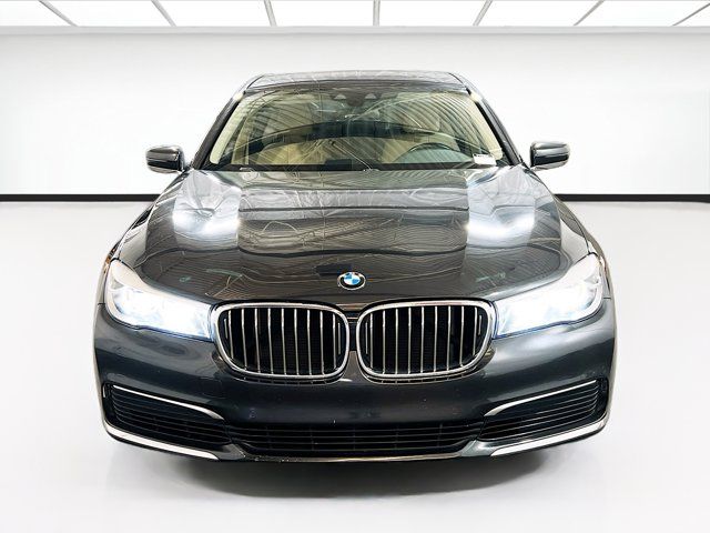 2019 BMW 7 Series 740i