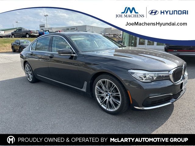 2019 BMW 7 Series 740i