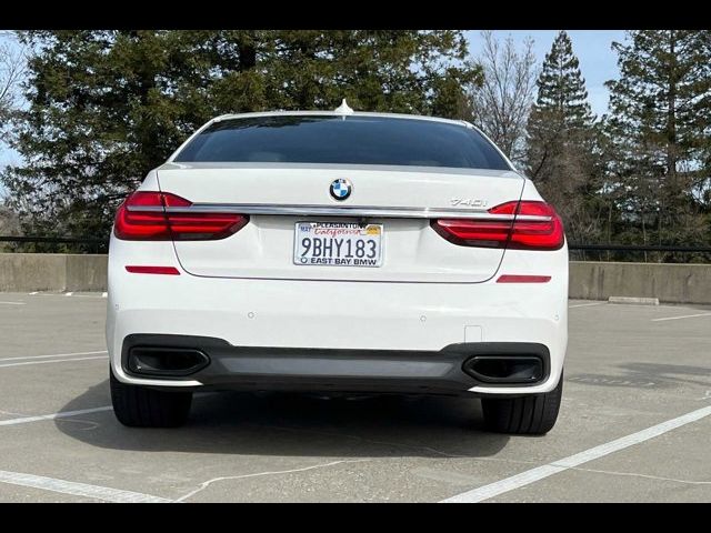 2019 BMW 7 Series 740i