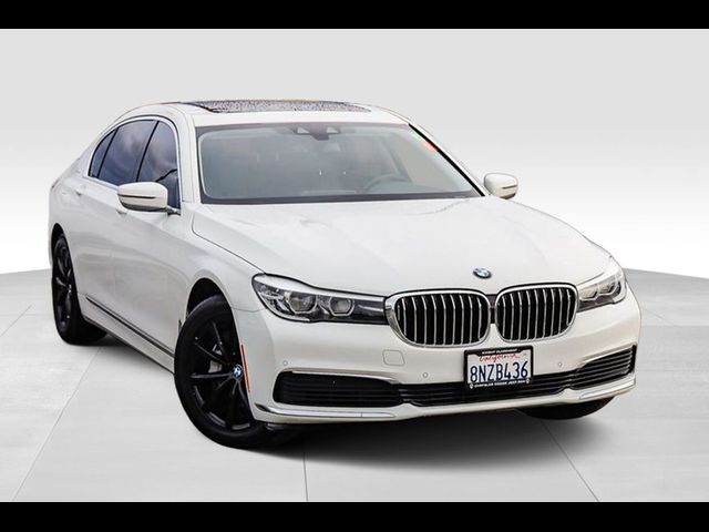 2019 BMW 7 Series 740i