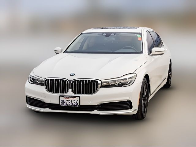 2019 BMW 7 Series 740i