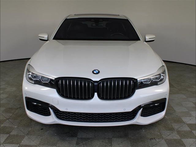 2019 BMW 7 Series 740i