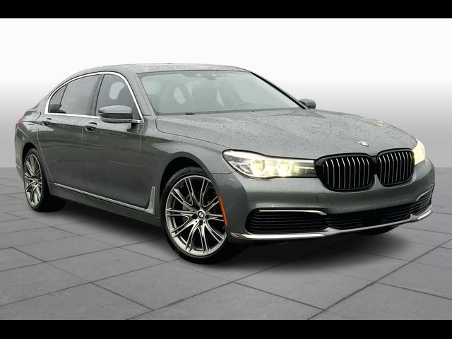 2019 BMW 7 Series 740i