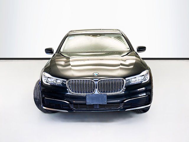 2019 BMW 7 Series 740i