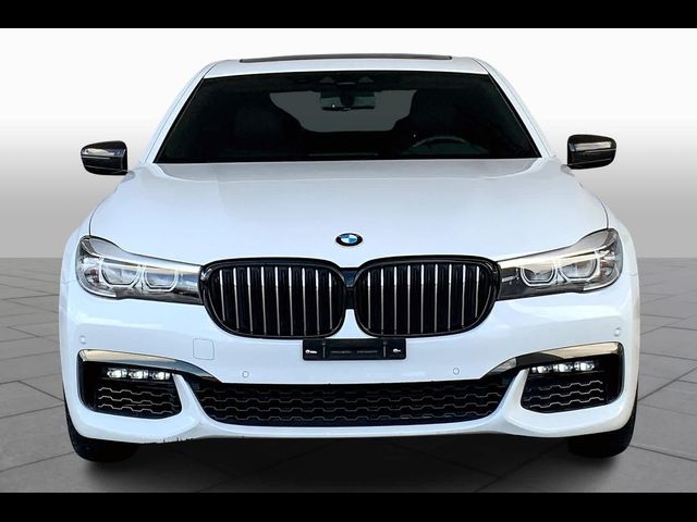 2019 BMW 7 Series 740i