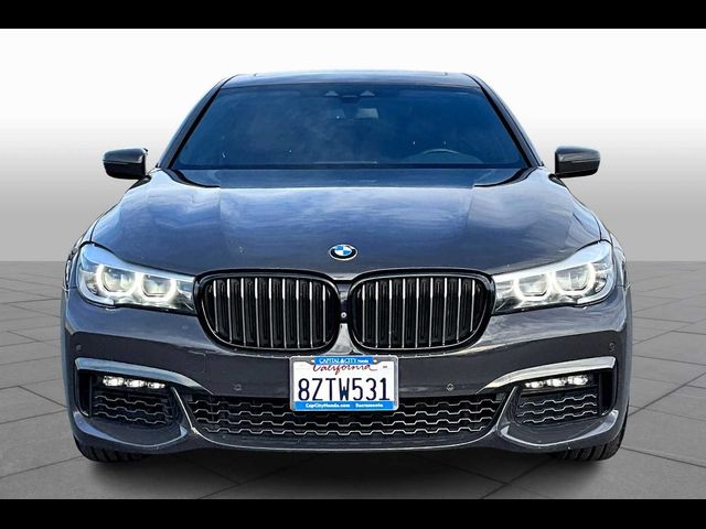 2019 BMW 7 Series 740i