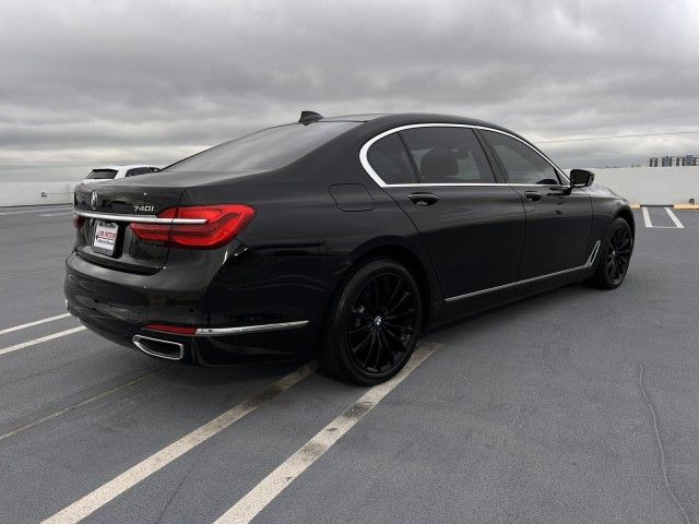 2019 BMW 7 Series 740i