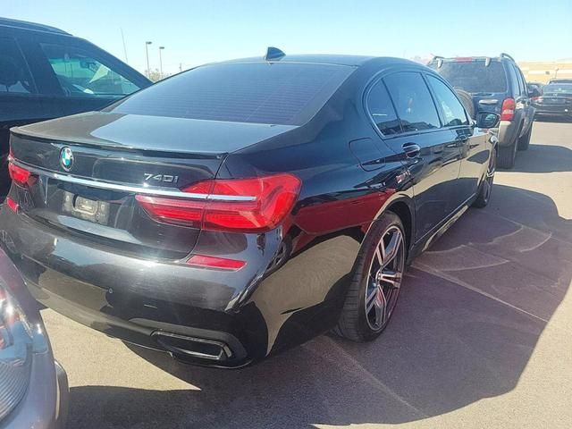 2019 BMW 7 Series 740i