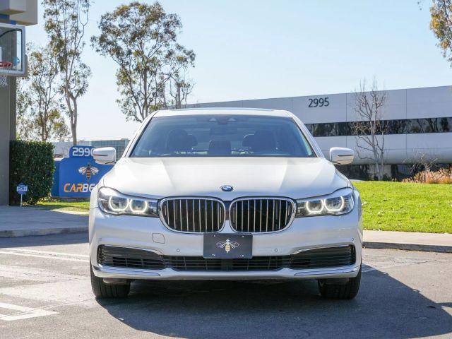 2019 BMW 7 Series 740i