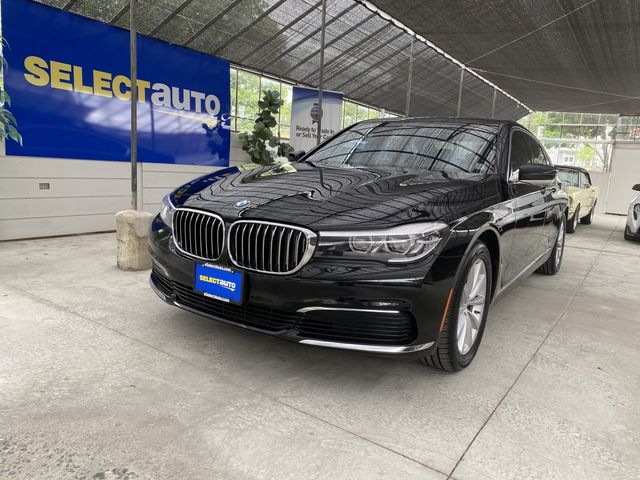 2019 BMW 7 Series 740i xDrive