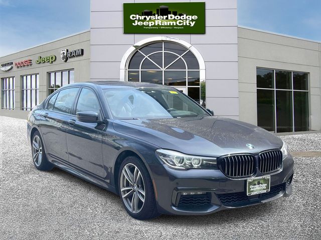 2019 BMW 7 Series 740i xDrive